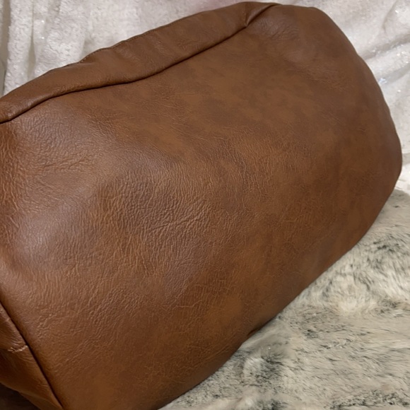 Huge embroidered tote - Picture 6 of 11